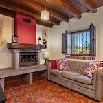 Ruralia Casa La Pinera *