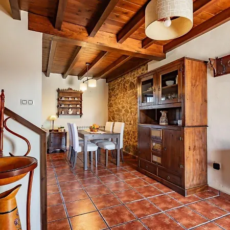 Ruralia Casa La Pinera Ferienhaus