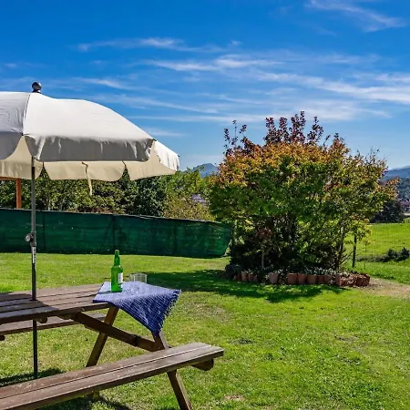 La Pinera, Holiday home