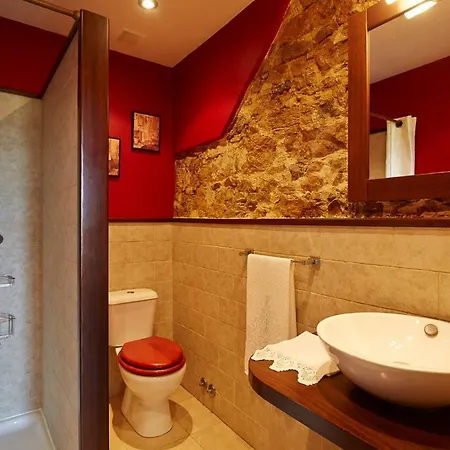 La Pinera, * Pola de Siero